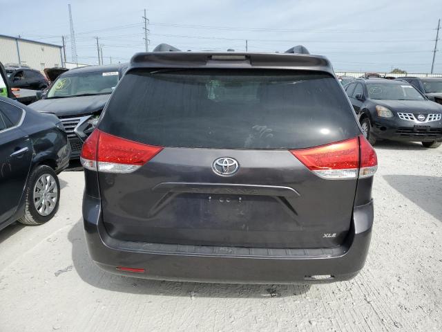 Photo 5 VIN: 5TDYK3DC8BS098844 - TOYOTA SIENNA XLE 