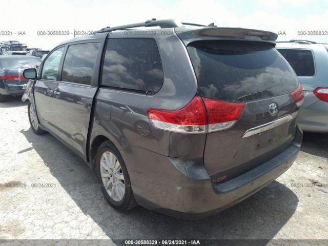 Photo 2 VIN: 5TDYK3DC8BS110247 - TOYOTA SIENNA 