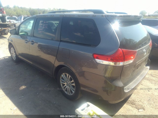 Photo 2 VIN: 5TDYK3DC8BS114217 - TOYOTA SIENNA 