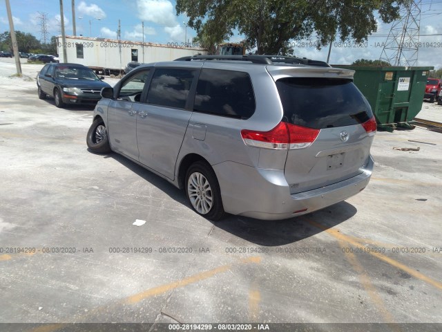 Photo 2 VIN: 5TDYK3DC8BS115254 - TOYOTA SIENNA 