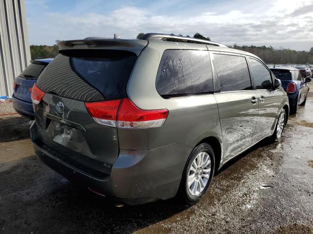 Photo 3 VIN: 5TDYK3DC8BS127145 - TOYOTA SIENNA XLE 