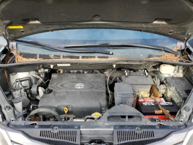 Photo 6 VIN: 5TDYK3DC8BS127145 - TOYOTA SIENNA XLE 