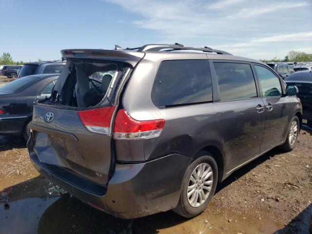 Photo 2 VIN: 5TDYK3DC8BS147010 - TOYOTA SIENNA 