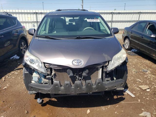 Photo 4 VIN: 5TDYK3DC8BS147010 - TOYOTA SIENNA 