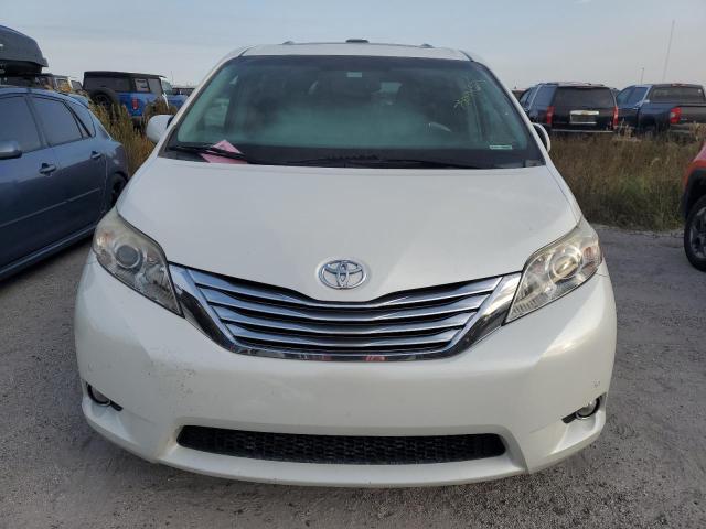 Photo 4 VIN: 5TDYK3DC8BS153275 - TOYOTA SIENNA XLE 