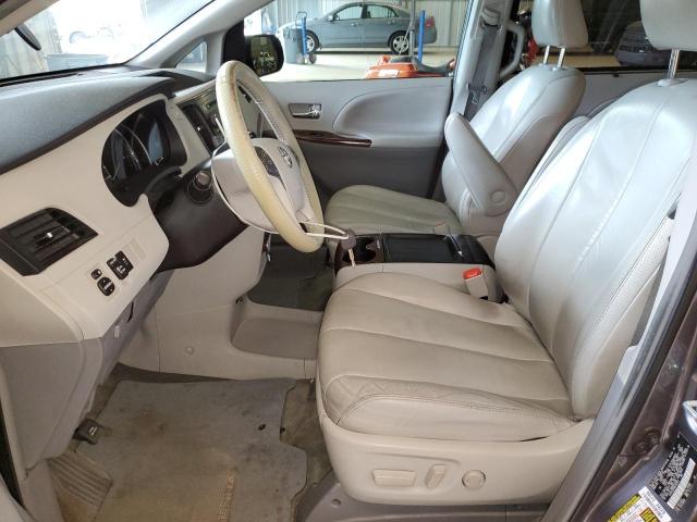 Photo 6 VIN: 5TDYK3DC8BS167077 - TOYOTA SIENNA XLE 