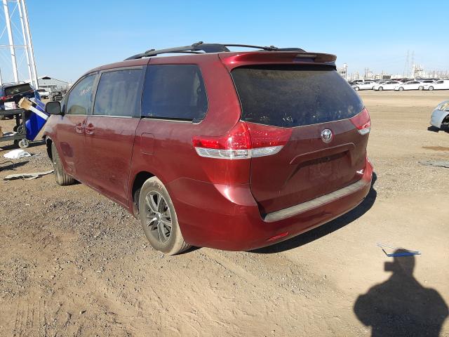 Photo 2 VIN: 5TDYK3DC8CS177514 - TOYOTA SIENNA XLE 