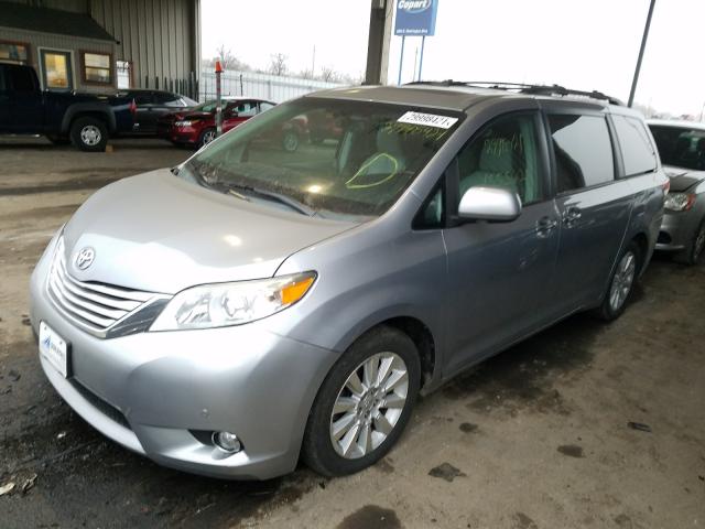 Photo 1 VIN: 5TDYK3DC8CS178520 - TOYOTA SIENNA XLE 