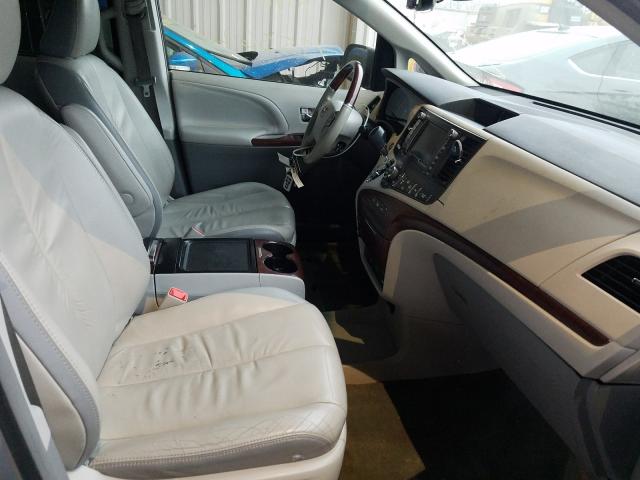 Photo 4 VIN: 5TDYK3DC8CS178520 - TOYOTA SIENNA XLE 