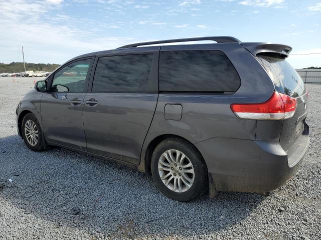 Photo 1 VIN: 5TDYK3DC8CS187816 - TOYOTA SIENNA XLE 