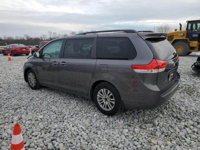 Photo 1 VIN: 5TDYK3DC8CS190196 - TOYOTA SIENNA XLE 