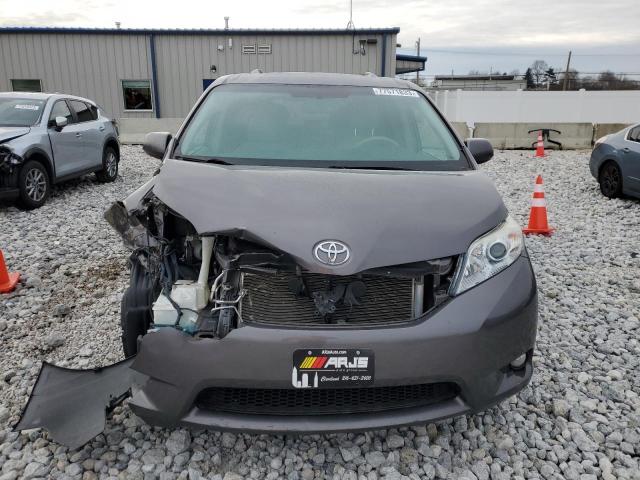 Photo 4 VIN: 5TDYK3DC8CS190196 - TOYOTA SIENNA XLE 