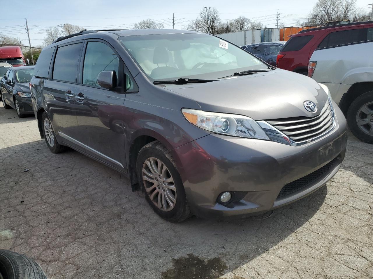 Photo 3 VIN: 5TDYK3DC8CS199674 - TOYOTA SIENNA 