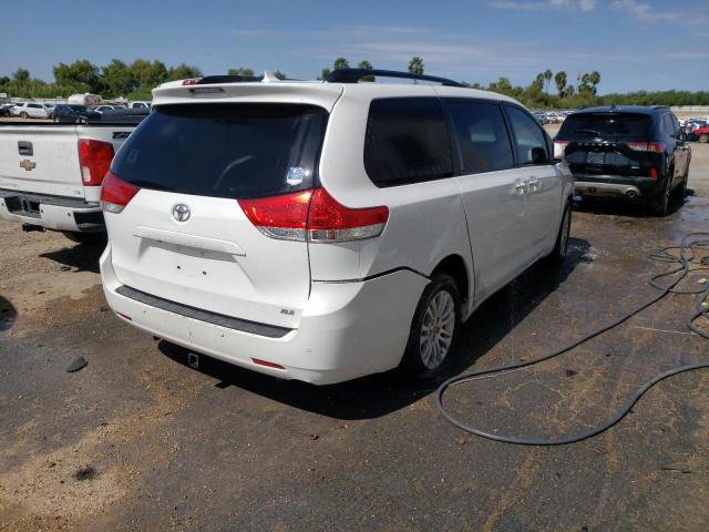 Photo 3 VIN: 5TDYK3DC8CS225190 - TOYOTA SIENNA XLE 