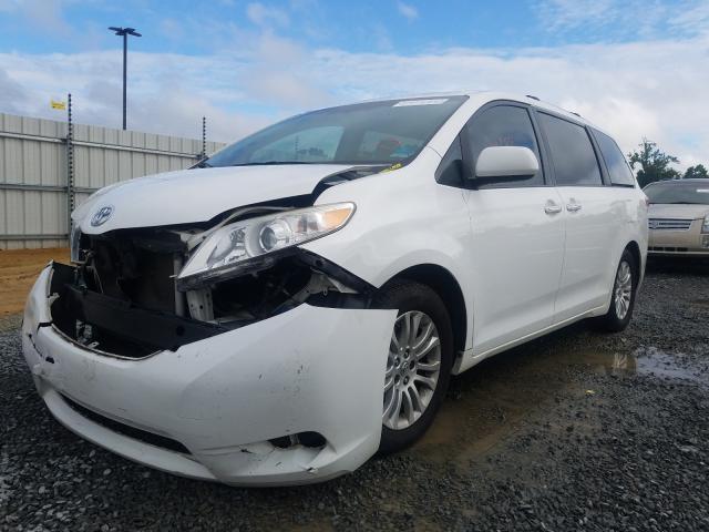 Photo 1 VIN: 5TDYK3DC8CS231264 - TOYOTA SIENNA XLE 