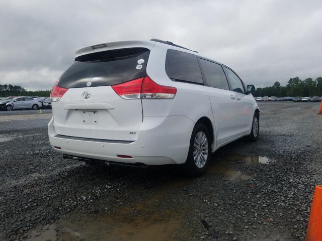 Photo 3 VIN: 5TDYK3DC8CS231264 - TOYOTA SIENNA XLE 