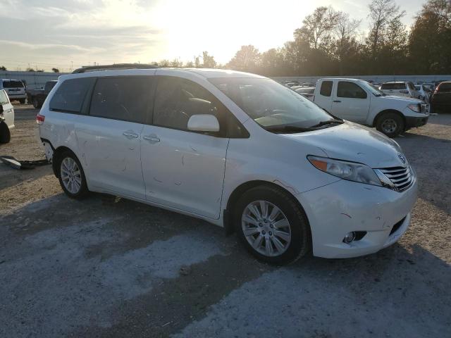 Photo 3 VIN: 5TDYK3DC8CS232415 - TOYOTA SIENNA XLE 