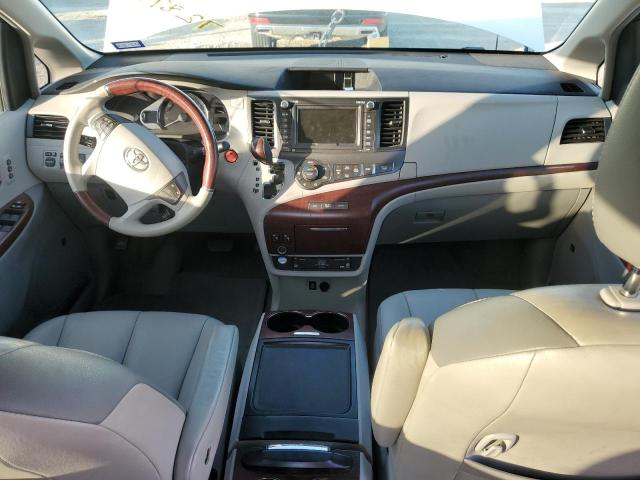 Photo 7 VIN: 5TDYK3DC8CS232415 - TOYOTA SIENNA XLE 