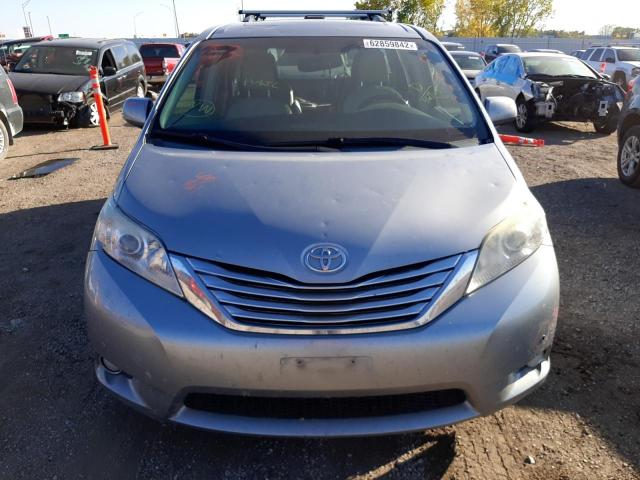 Photo 6 VIN: 5TDYK3DC8CS245696 - TOYOTA SIENNA XLE 