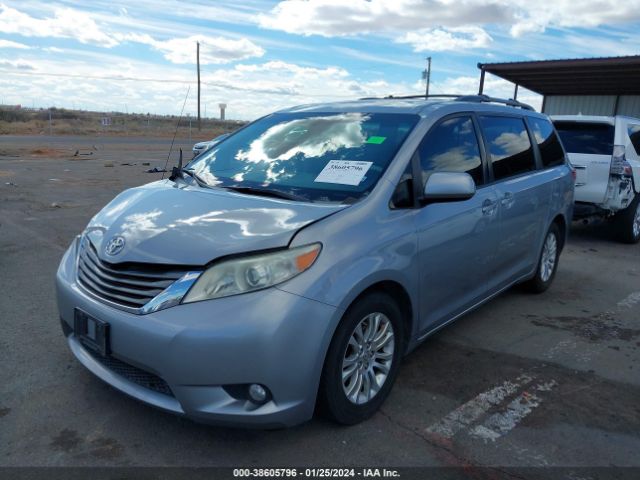 Photo 1 VIN: 5TDYK3DC8CS245729 - TOYOTA SIENNA 