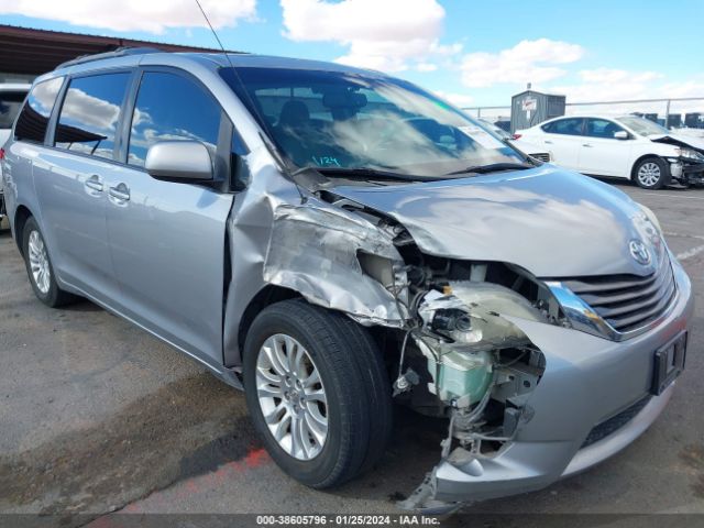 Photo 5 VIN: 5TDYK3DC8CS245729 - TOYOTA SIENNA 