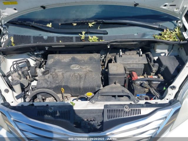 Photo 9 VIN: 5TDYK3DC8CS246640 - TOYOTA SIENNA 