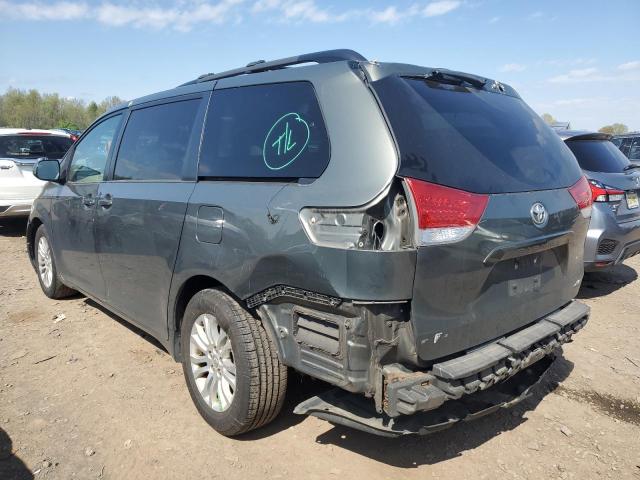 Photo 1 VIN: 5TDYK3DC8CS247867 - TOYOTA SIENNA XLE 