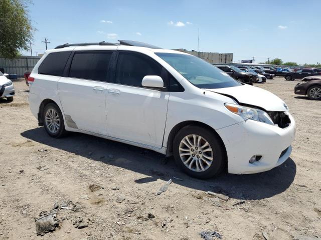 Photo 3 VIN: 5TDYK3DC8CS250655 - TOYOTA SIENNA XLE 