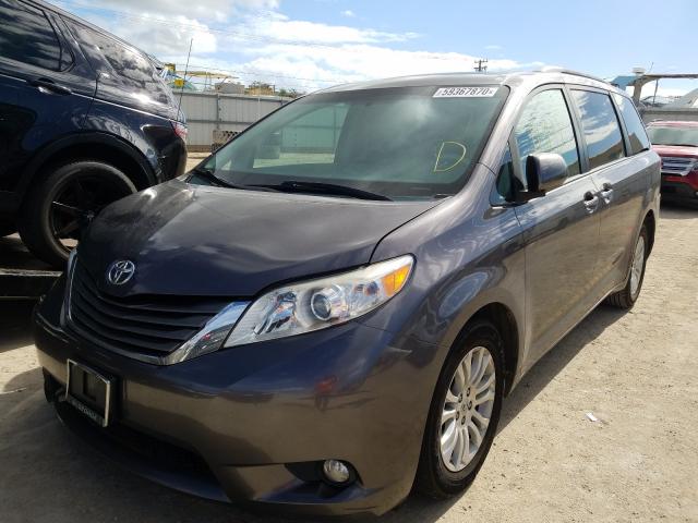 Photo 1 VIN: 5TDYK3DC8CS261252 - TOYOTA SIENNA XLE 