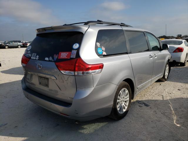 Photo 3 VIN: 5TDYK3DC8CS268010 - TOYOTA SIENNA XLE 