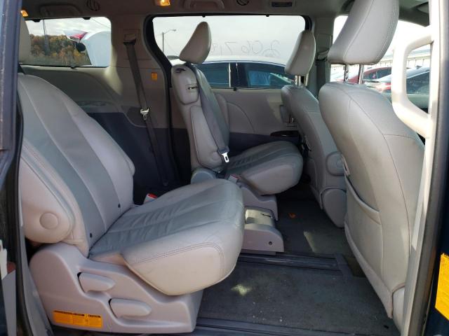 Photo 5 VIN: 5TDYK3DC8CS272865 - TOYOTA SIENNA XLE 