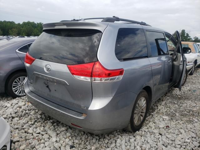 Photo 3 VIN: 5TDYK3DC8CS275331 - TOYOTA SIENNA XLE 