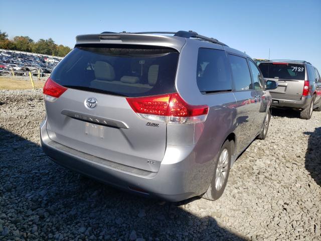 Photo 3 VIN: 5TDYK3DC8DS291000 - TOYOTA SIENNA XLE 