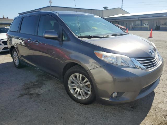 Photo 3 VIN: 5TDYK3DC8DS297542 - TOYOTA SIENNA XLE 