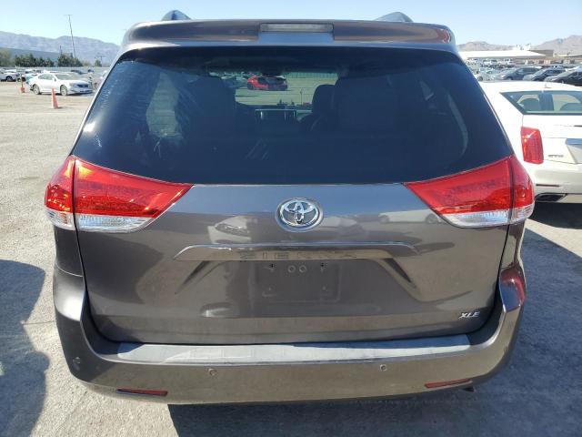 Photo 5 VIN: 5TDYK3DC8DS297542 - TOYOTA SIENNA XLE 