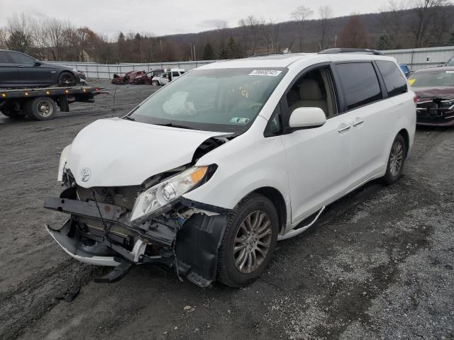 Photo 0 VIN: 5TDYK3DC8DS299095 - TOYOTA SIENNA XLE 