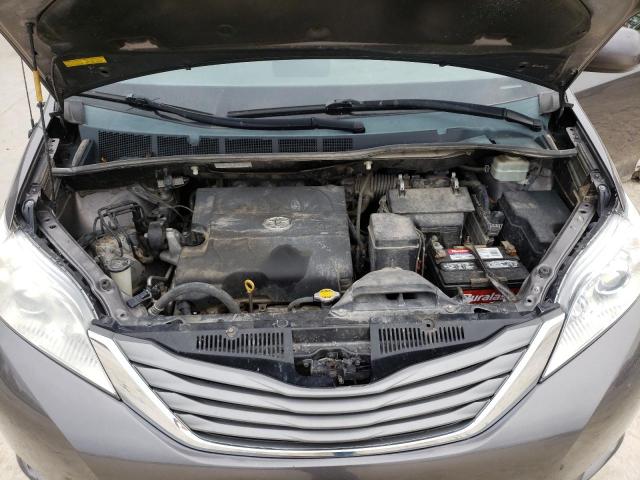 Photo 11 VIN: 5TDYK3DC8DS328403 - TOYOTA SIENNA XLE 