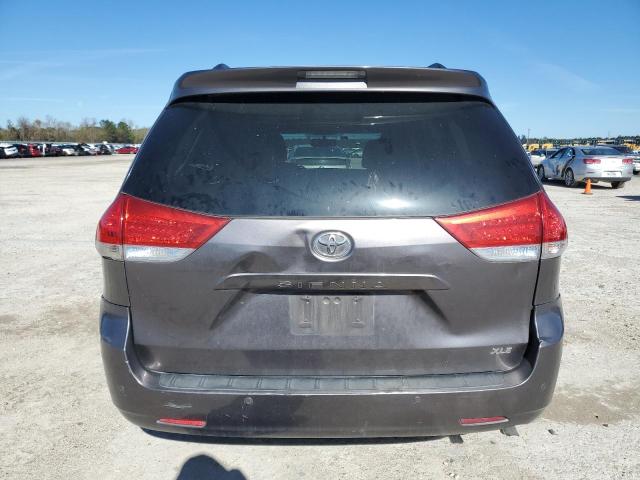 Photo 5 VIN: 5TDYK3DC8DS331205 - TOYOTA SIENNA XLE 