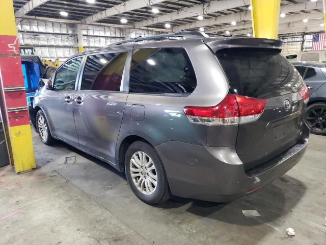 Photo 1 VIN: 5TDYK3DC8DS334394 - TOYOTA SIENNA XLE 