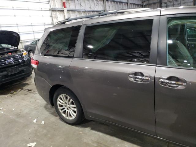 Photo 9 VIN: 5TDYK3DC8DS334394 - TOYOTA SIENNA XLE 