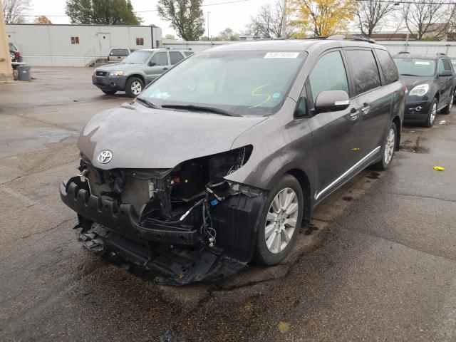 Photo 1 VIN: 5TDYK3DC8DS375656 - TOYOTA SIENNA XLE 