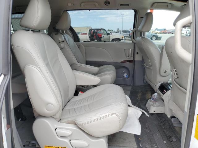 Photo 10 VIN: 5TDYK3DC8DS390044 - TOYOTA SIENNA XLE 