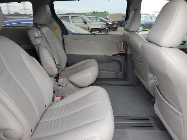 Photo 10 VIN: 5TDYK3DC8ES431239 - TOYOTA SIENNA XLE 