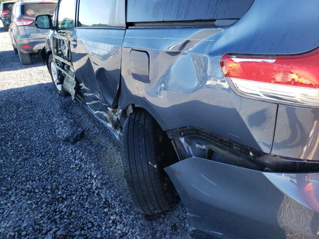 Photo 8 VIN: 5TDYK3DC8ES443147 - TOYOTA SIENNA XLE 