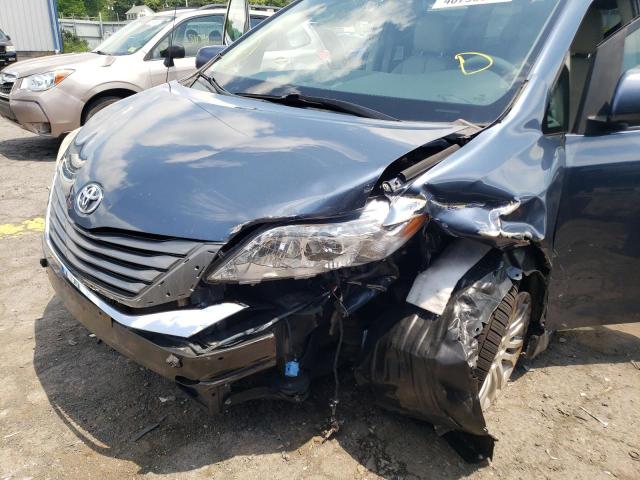 Photo 8 VIN: 5TDYK3DC8ES448767 - TOYOTA SIENNA XLE 