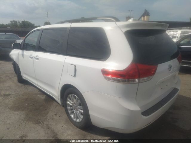 Photo 2 VIN: 5TDYK3DC8ES450566 - TOYOTA SIENNA 