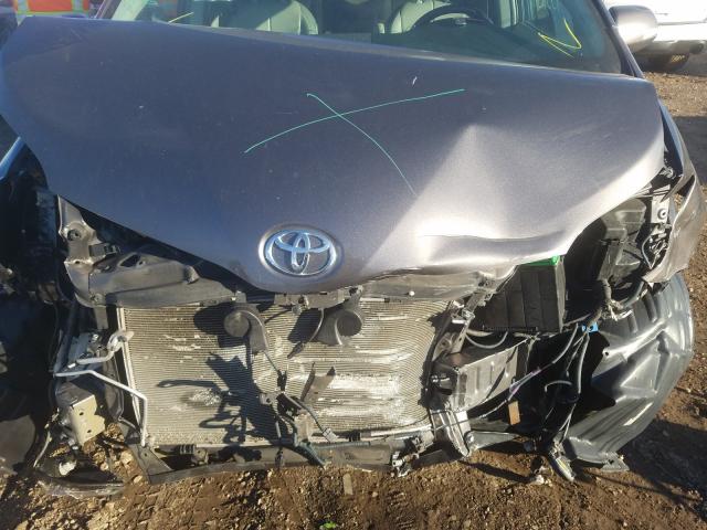 Photo 6 VIN: 5TDYK3DC8ES451295 - TOYOTA SIENNA XLE 