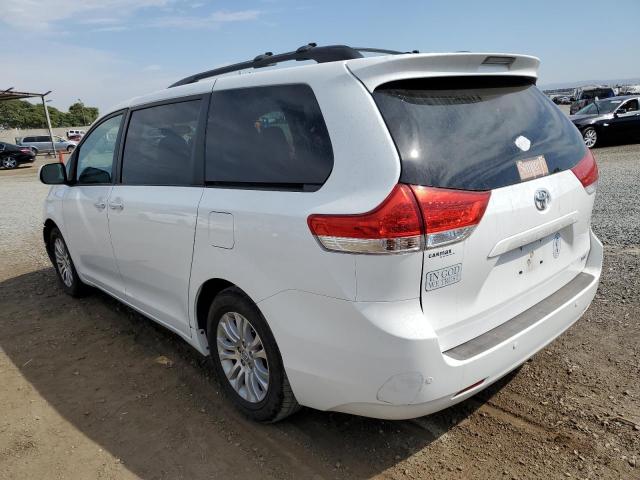 Photo 1 VIN: 5TDYK3DC8ES459445 - TOYOTA SIENNA XLE 