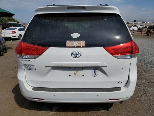 Photo 5 VIN: 5TDYK3DC8ES459445 - TOYOTA SIENNA XLE 