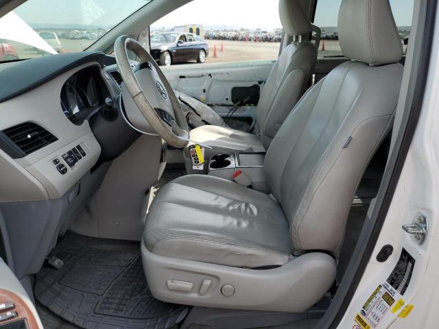 Photo 6 VIN: 5TDYK3DC8ES459445 - TOYOTA SIENNA XLE 